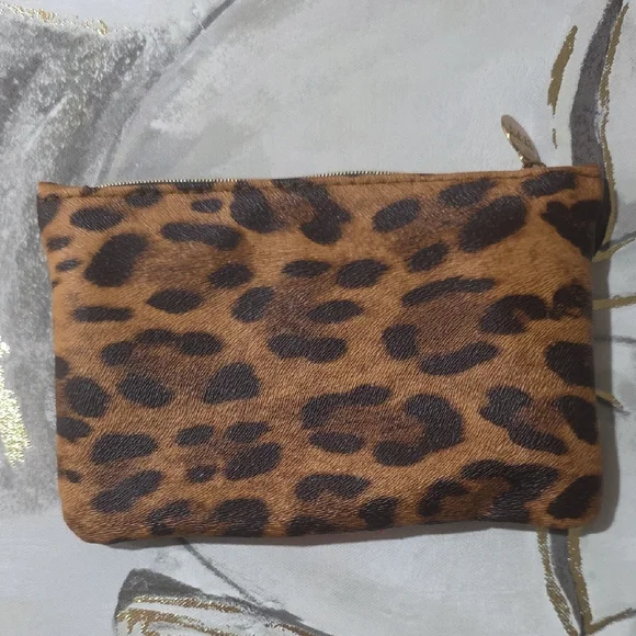 Ipsy Leopard Print Cosmetic Bag with Red Accent - Picture 4 of 9